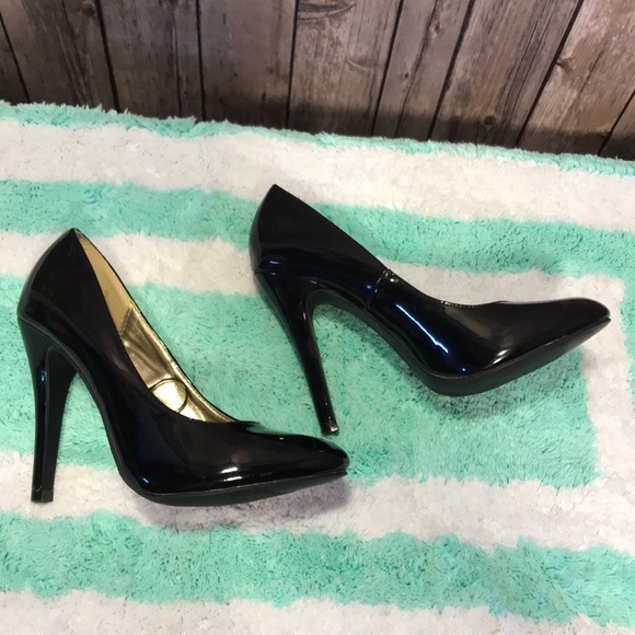 Steve Madden heels - Picture 2 of 8